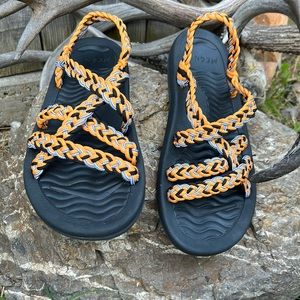 MEGNYA Walking Sandals with Arch Support size 9